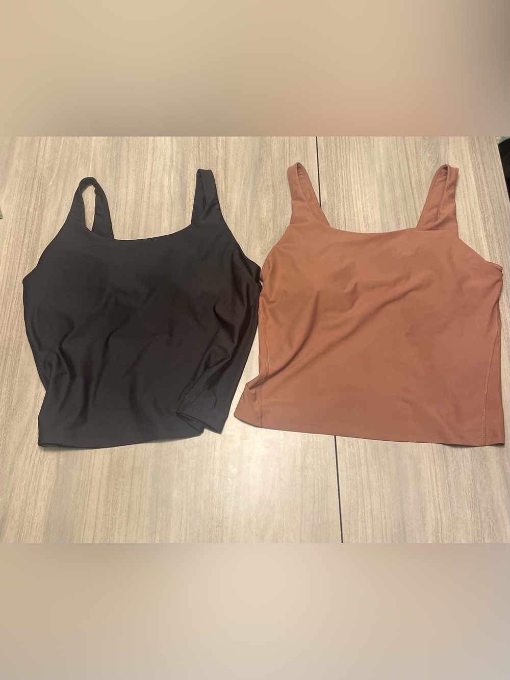Set of 2 Old Navy Active PowerSoft Light Support Tank Tops - Size XL